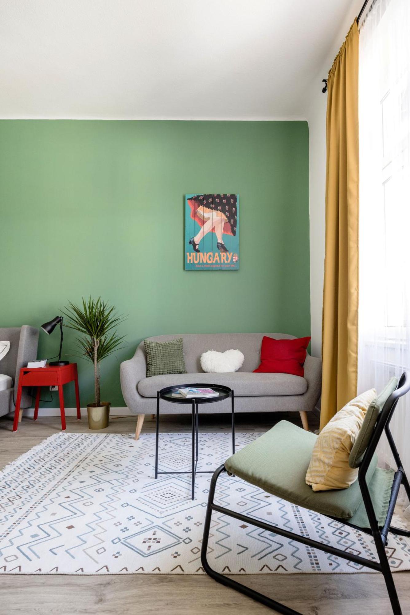 Stylish And Colourful Apartment In The City Centre Budapest Esterno foto